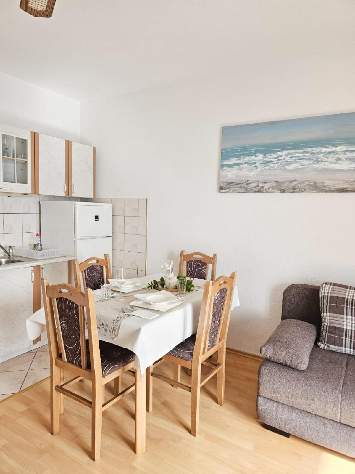 Apartments Karalic Ll Crikvenica Bagian luar foto